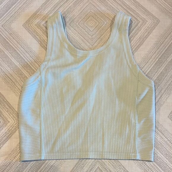 Lululemon Ribbed Softstreme Cropped Tank Kohlrabi Green - Size: 0 - Picture 3 of 4